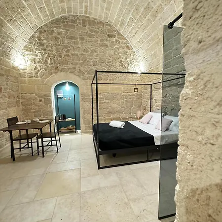 Amale 25 Medioevo Design 3*