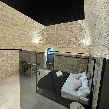 Amale 25 Medioevo Design