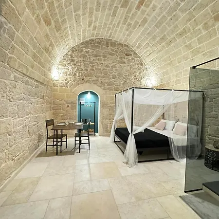 Amale 25 Medioevo Design 3* Corato